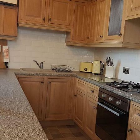 Carnegie Library: Austen Apartment 2 Bedroom Mexborough Екстериор снимка