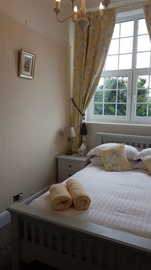 Carnegie Library: Austen Apartment 2 Bedroom Mexborough Екстериор снимка
